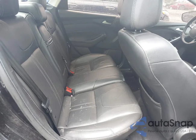 1FADP3J21DL107230: 42448760