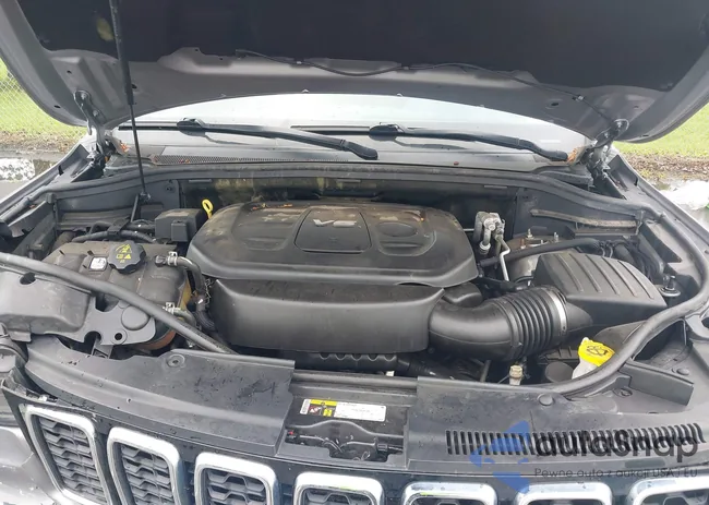 1C4RJFBG5JC215536: 42448815