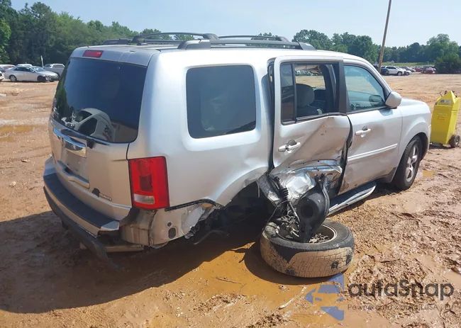 5FNYF4H60BB039032: 42448836