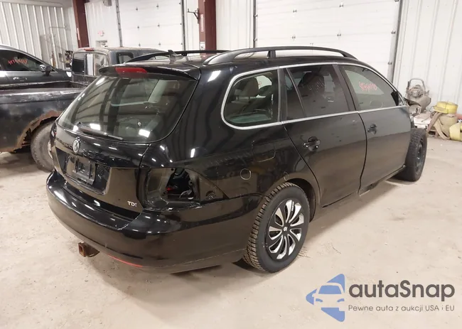 3VWML7AJ7EM613873: 42448970