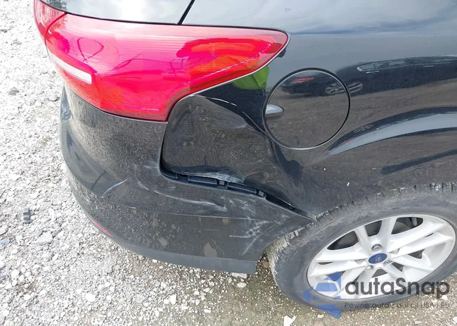 1FADP3F22JL257092: 42449009