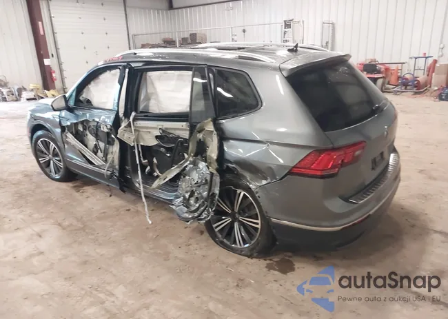 3VVAB7AX3RM219372: 42449019