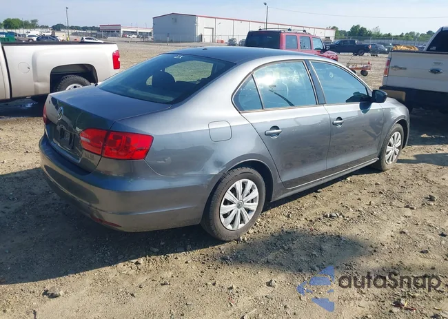 3VW2K7AJ3EM303858: 42449072