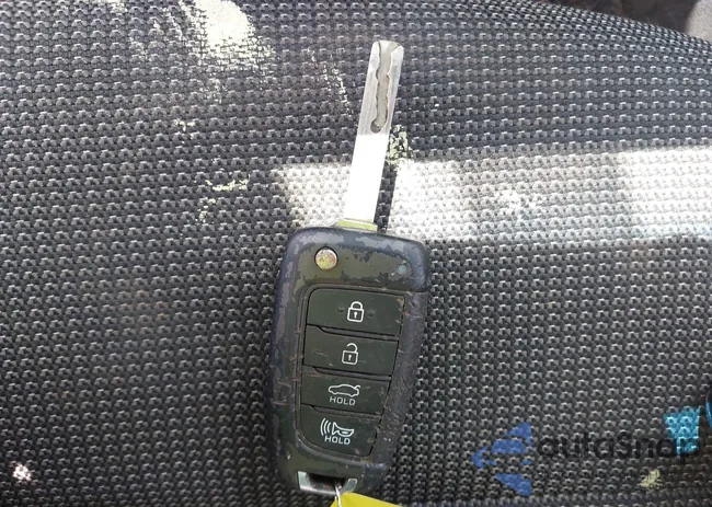 3KPC24A6XLE106727: 42449175