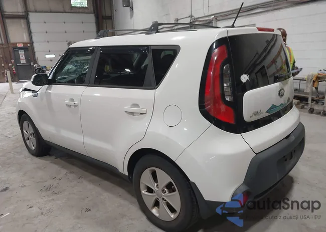 KNDJN2A28G7343335: 42449189