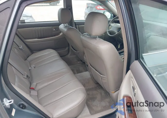 4T1BF28B01U138040: 42449228