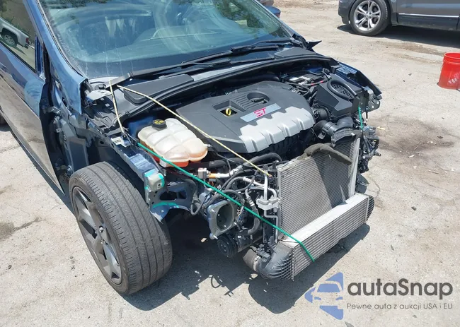 1FADP3L95JL233371: 42449245