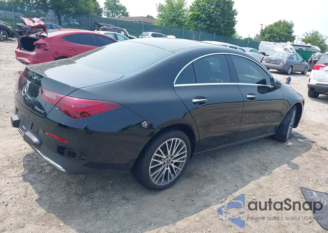 W1K5J4HB4RN456217: 42448525