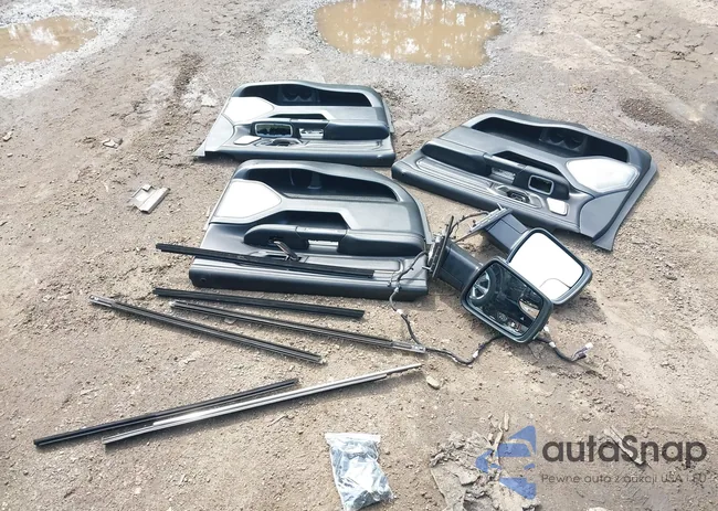 1C6SRFHT7MN800682: 42448536