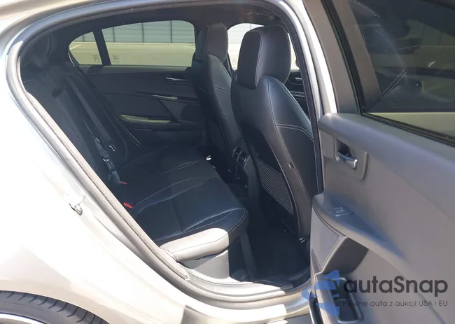 SAJAG4FV6JCP38672: 42448582