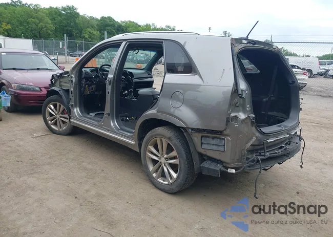 5XYKWDA72FG609779: 42449764