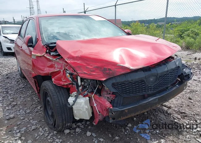 2T1BU4EE5AC315215: 42449774