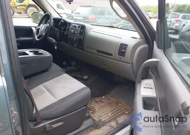 2GCEK13C881124836: 42449873