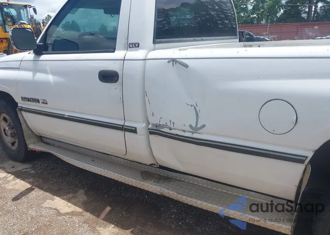 1B7HC16YXRS728049: 42449949