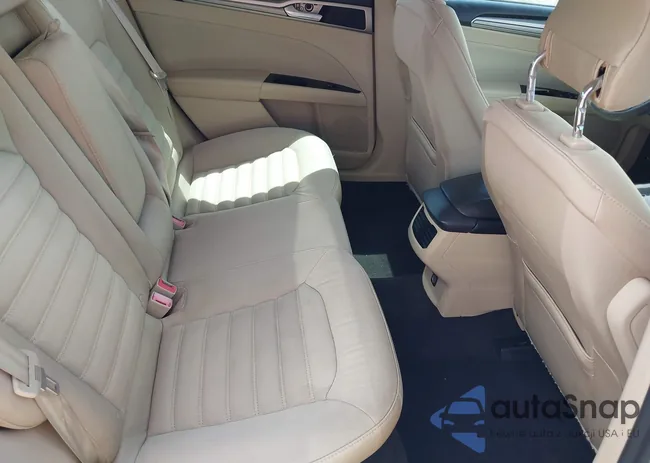 1FA6P0H73E5358569: 42449987