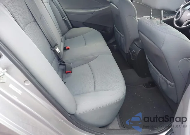 KMHEC4A49BA002280: 42450154