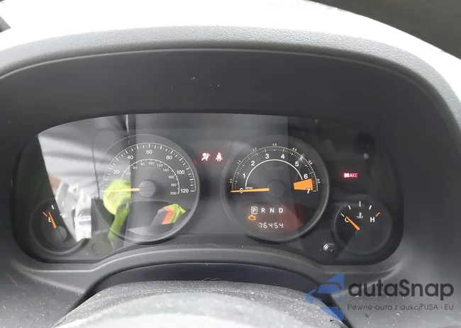 1C4NJCBA1ED777250: 42450218