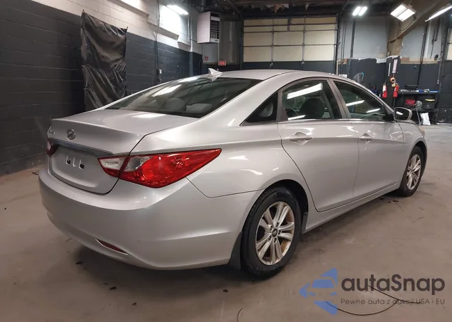 5NPEB4ACXDH620718: 42450301