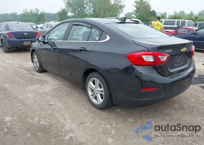 1G1BE5SM2J7206798: 42450334