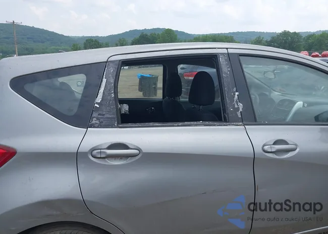 3N1CE2CP5FL377635: 42449429