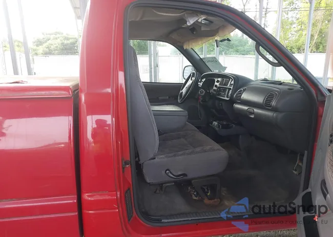 1B7HC16ZXWS669847: 42449435