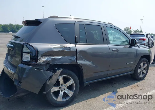 1C4NJDEB4HD114026: 42449519