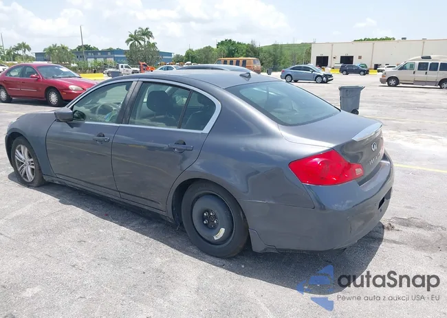 JN1CV6AR8CM978115: 42449595