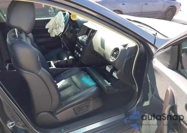 1N4AA5AP4CC829222: 42449636