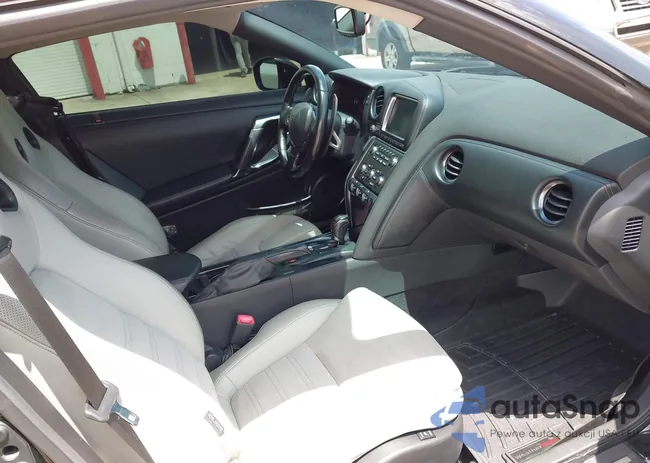 JN1AR5EF3DM260799: 42450797