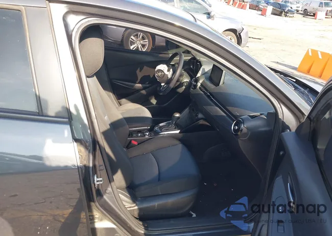 3MYDLBYV7JY310627: 42450818