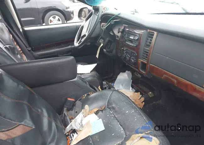 1B4HS28N51F532977: 42450883