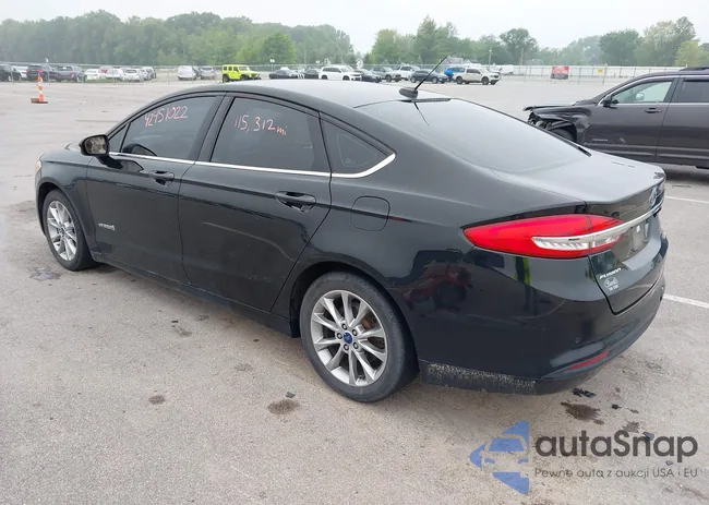 3FA6P0LU6HR301233: 42451022