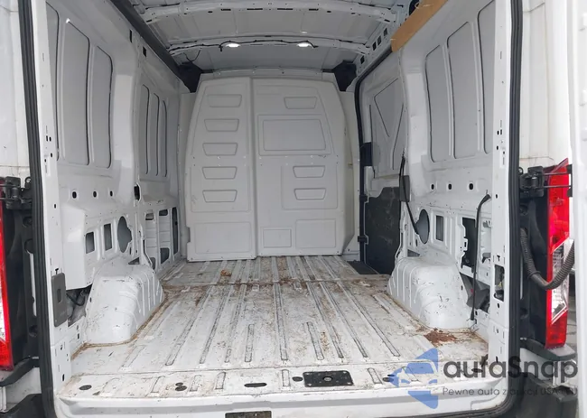 1HGCP2F49BA100952: 42451170