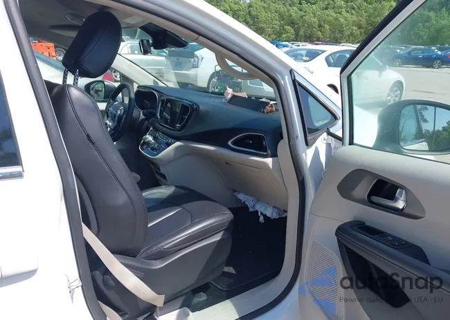 2C4RC1BG9PR624944: 42451230