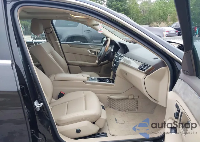 WDDHF8HB7AA234854: 42451283