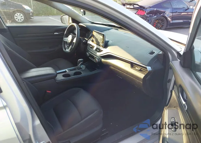 1N4BL4BV6KC105553: 42450417