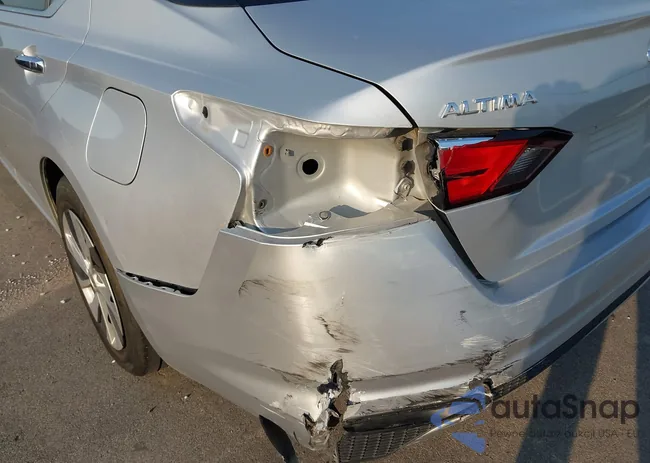 1N4BL4BV6KC105553: 42450417