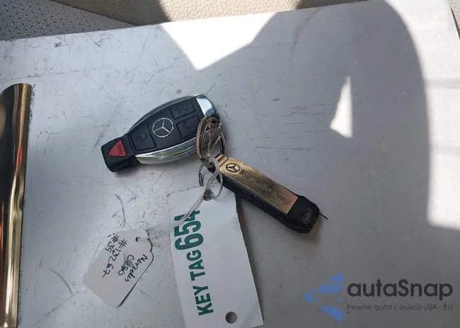 WDDGF4HB8DR272457: 42450683