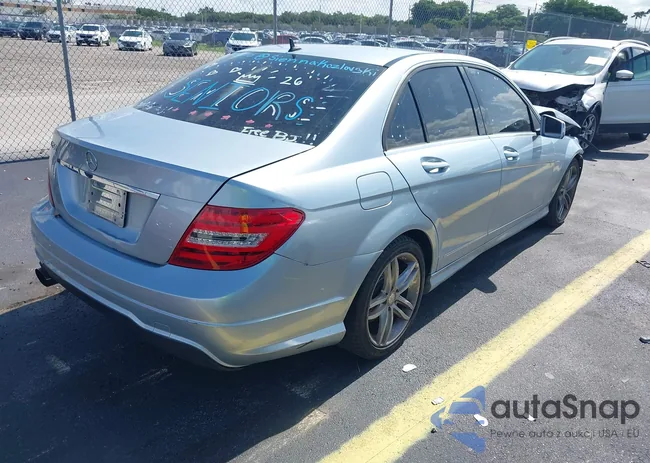 WDDGF4HB8DR272457: 42450683