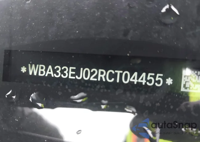 WBA33EJ02RCT04455: 42450737