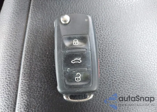 3VWLA7AJ4FM328759: 42451955