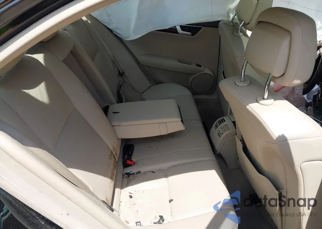 WDDGF8AB4ER321138: 42451973