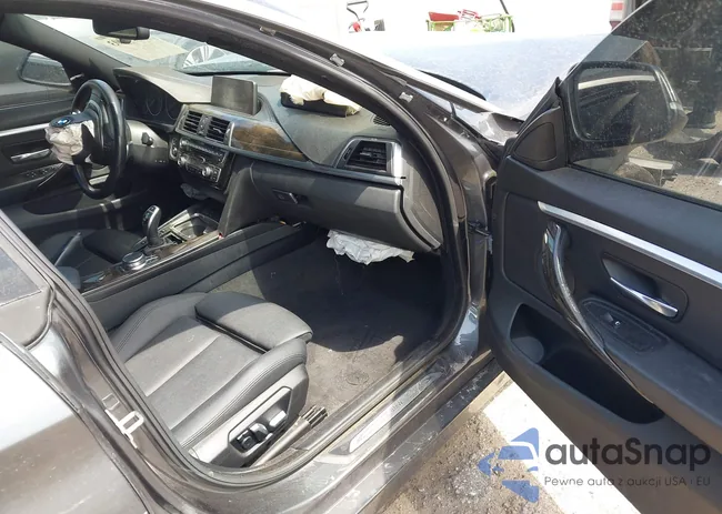 WBA4J1C59JBG77341: 42452003