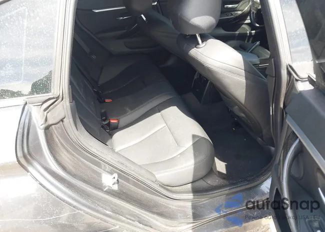 WBA4J1C59JBG77341: 42452003