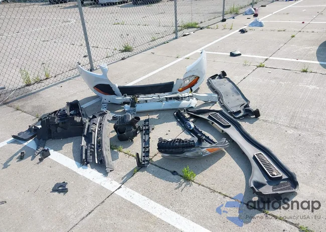 1FMCU0F71FUB71374: 42452130