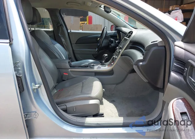 1G11E5SA0DU129453: 42452145