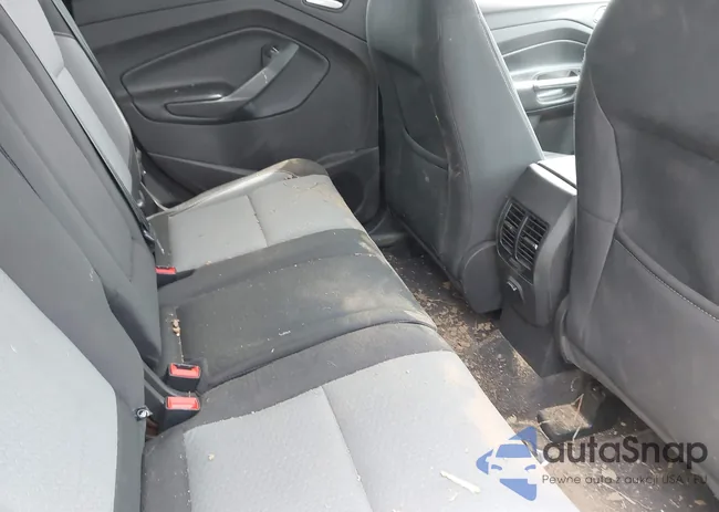 1FMCU0GD0KUA86525: 42452259