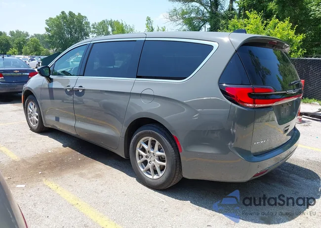 2C4RC1BG1SR521042: 42451338