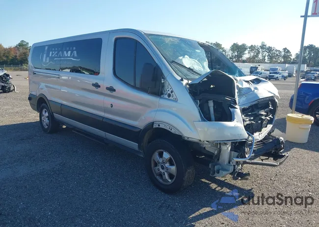 1FBZX2YM5JKA44818: 42451409