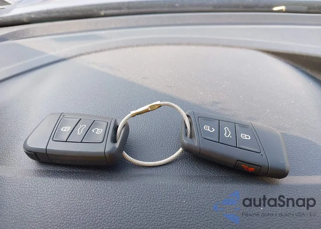 3VV5X7B25RM016408: 42451432